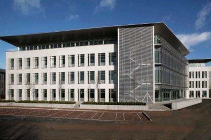 O2 Building Runcorn Award Winning O2 Building Case Study - Alumasc Skyline